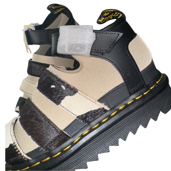 Dr. Martens Blaire Genuine Calf Hair Platform Sandal Black White Size 7 - Picture 4 of 10